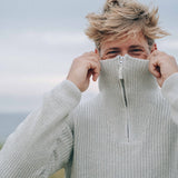 Troyer Robert Hellgrau