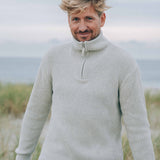 Troyer Robert Hellgrau